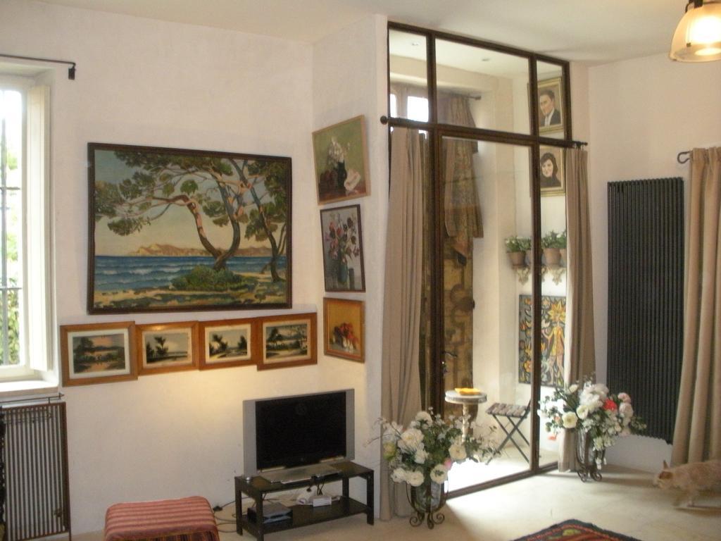 Le Couvent Du Vieux Port Apartment Marseille Ruang foto
