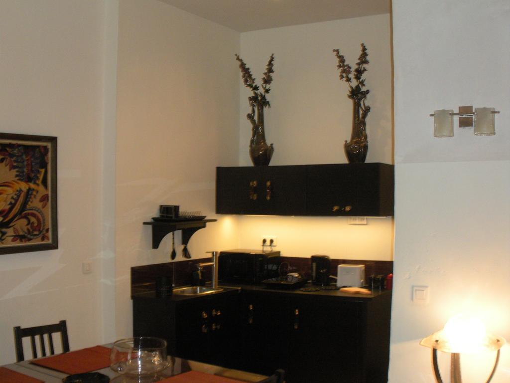 Le Couvent Du Vieux Port Apartment Marseille Ruang foto